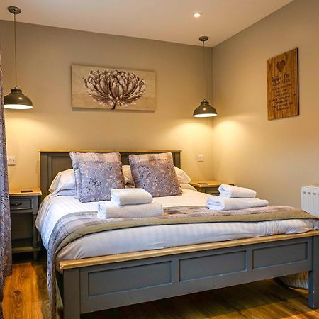 Bluebell Lodge 24 With Hot Tub Newton Stewart Extérieur photo
